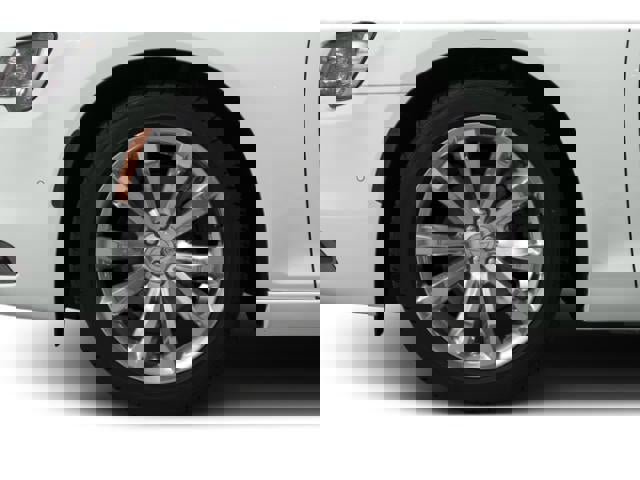 Used 2019 Chrysler 300 Touring w/ Sport Appearance Package image 11