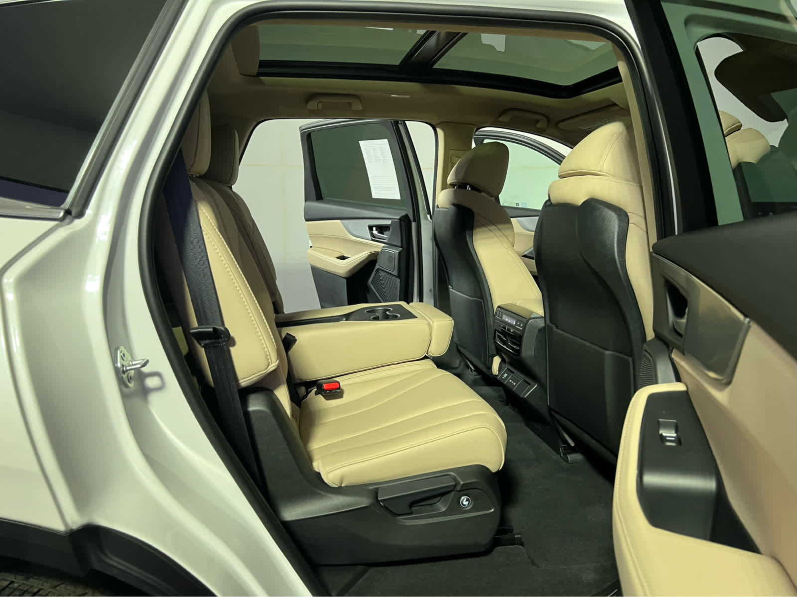 Used 2026 Acura MDX SH-AWD image 30