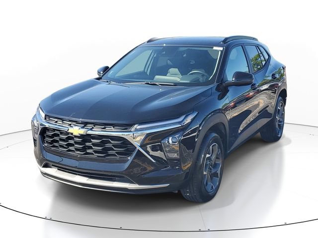 Certified 2024 Chevrolet Trax LT w/ Driver Confidence Package FWD image 2
