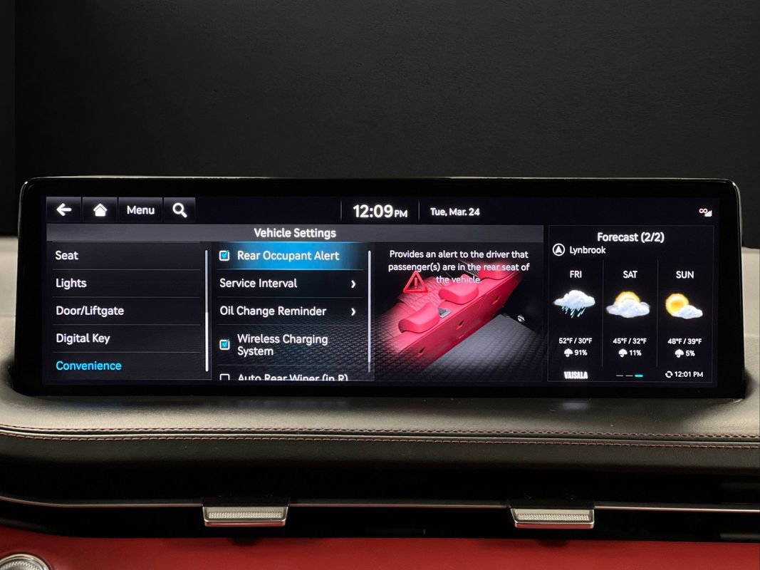 Used 2023 Genesis GV70 2.5T w/ Sport Prestige Package image 32