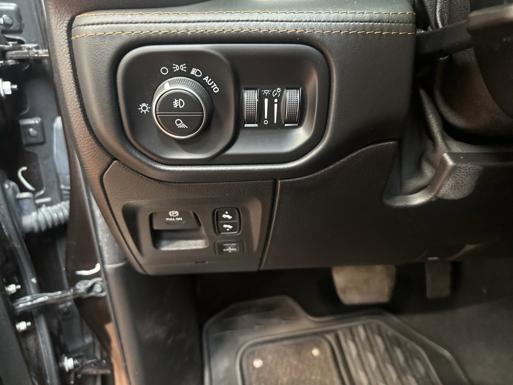 Used 2019 RAM 1500 Limited w/ Trailer Tow Group image 25
