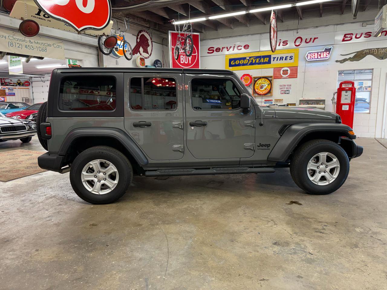 Used 2022 Jeep Wrangler Unlimited Sport image 6