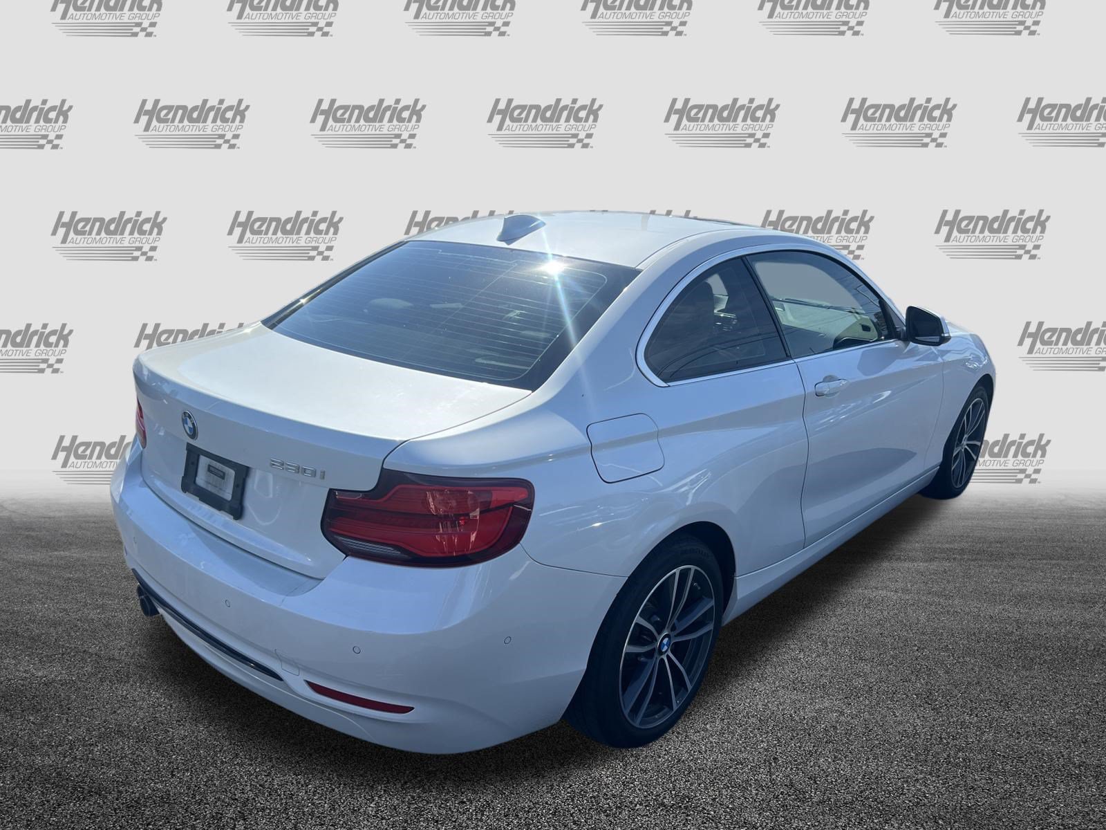 Used 2019 BMW 230i Coupe w/ Premium Package RWD image 9