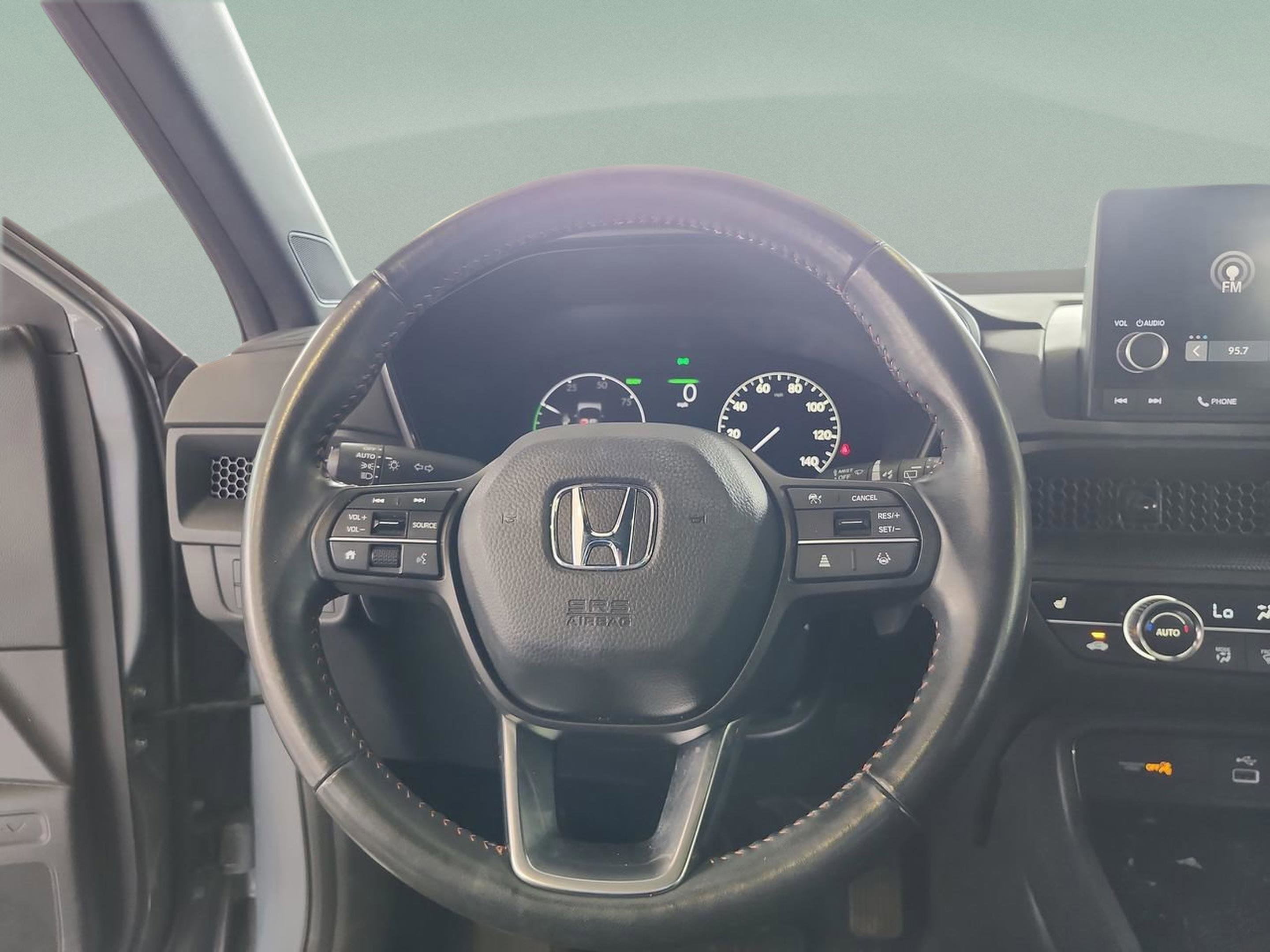 Used 2024 Honda CR-V Sport image 11