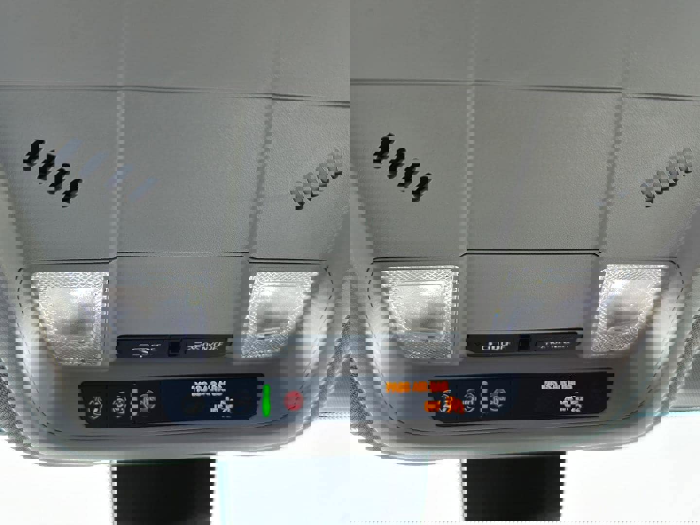 Used 2024 Chevrolet Equinox LS w/ LS Convenience Package image 33