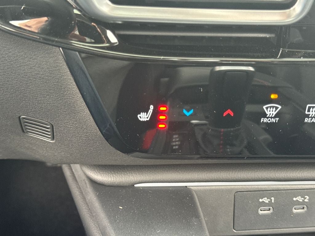 New 2026 Nissan Sentra SR w/ SR Premium Package FWD image 21