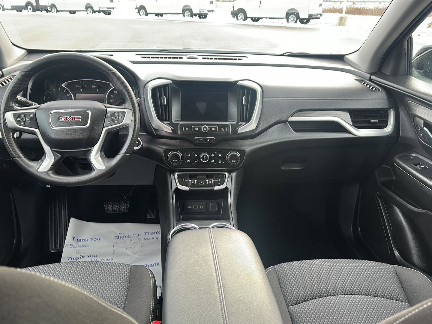 Used 2024 GMC Terrain SLE w/ Driver Convenience Package image 20