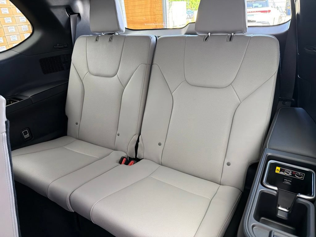 New 2026 Lexus TX 350 AWD image 18