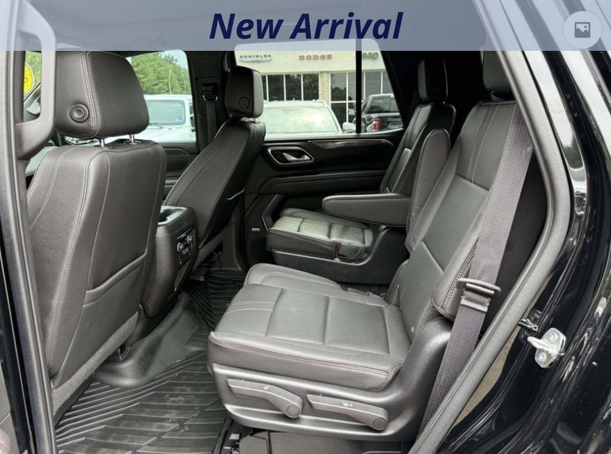 Used 2022 Chevrolet Tahoe RST w/ Sport Performance Package AWD/4WD image 11