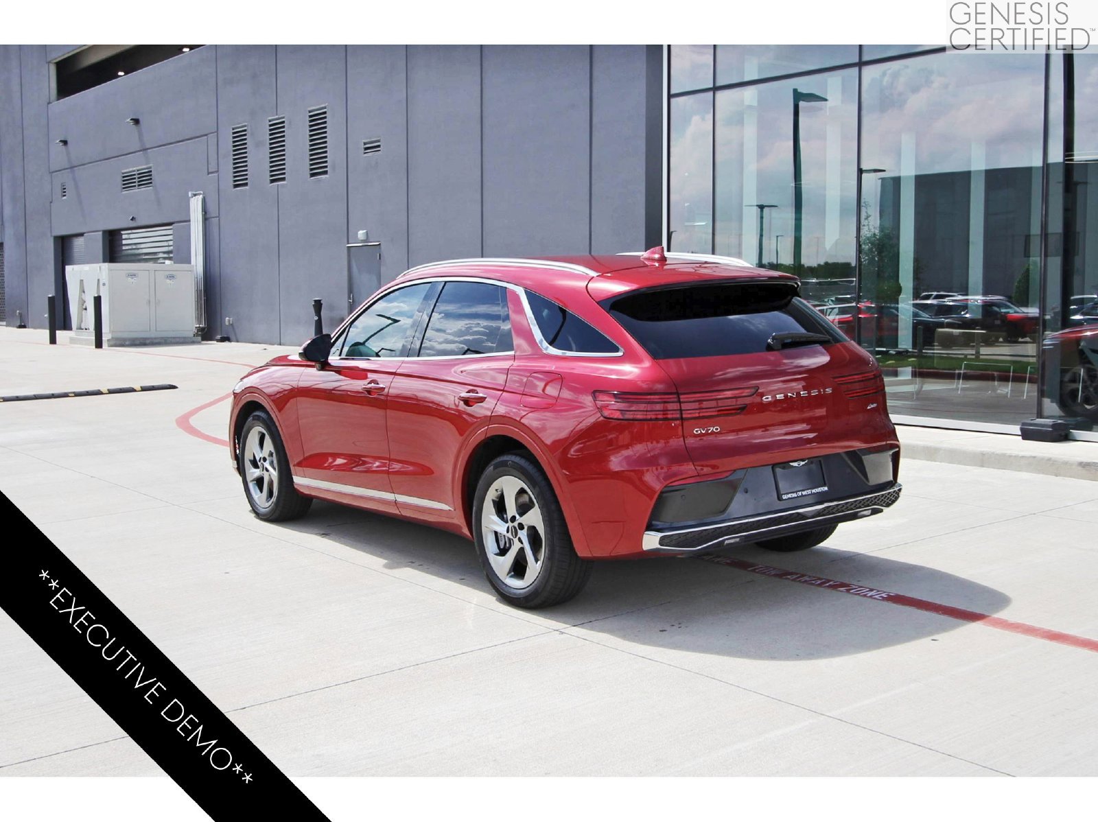 Used 2026 Genesis GV70 2.5T AWD/4WD image 6