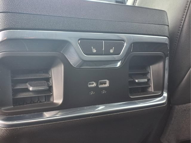 Certified 2025 Chevrolet Silverado 2500 LTZ w/ LTZ Plus Package AWD/4WD image 21