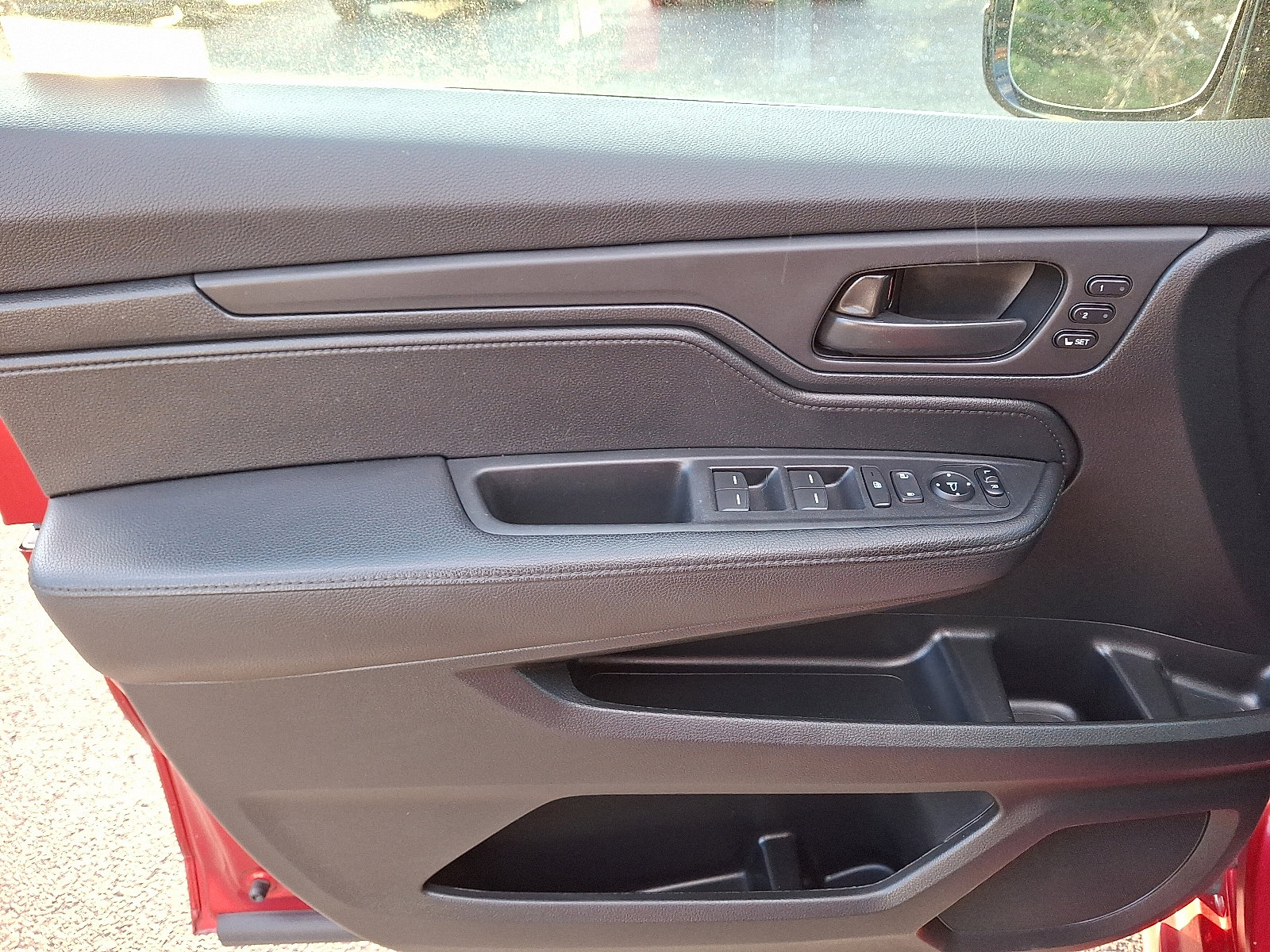 Used 2023 Honda Odyssey Sport image 13