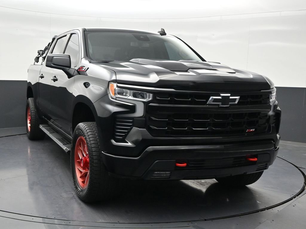 Used 2024 Chevrolet Silverado 1500 LT Trail Boss AWD/4WD image 8