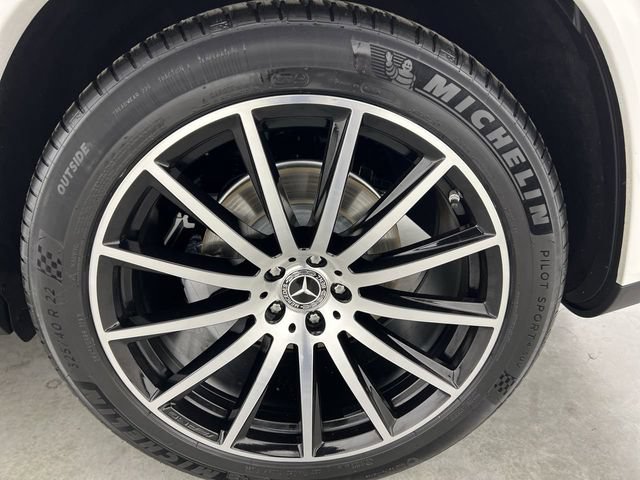 Used 2025 Mercedes-Benz GLS 450 4MATIC image 34