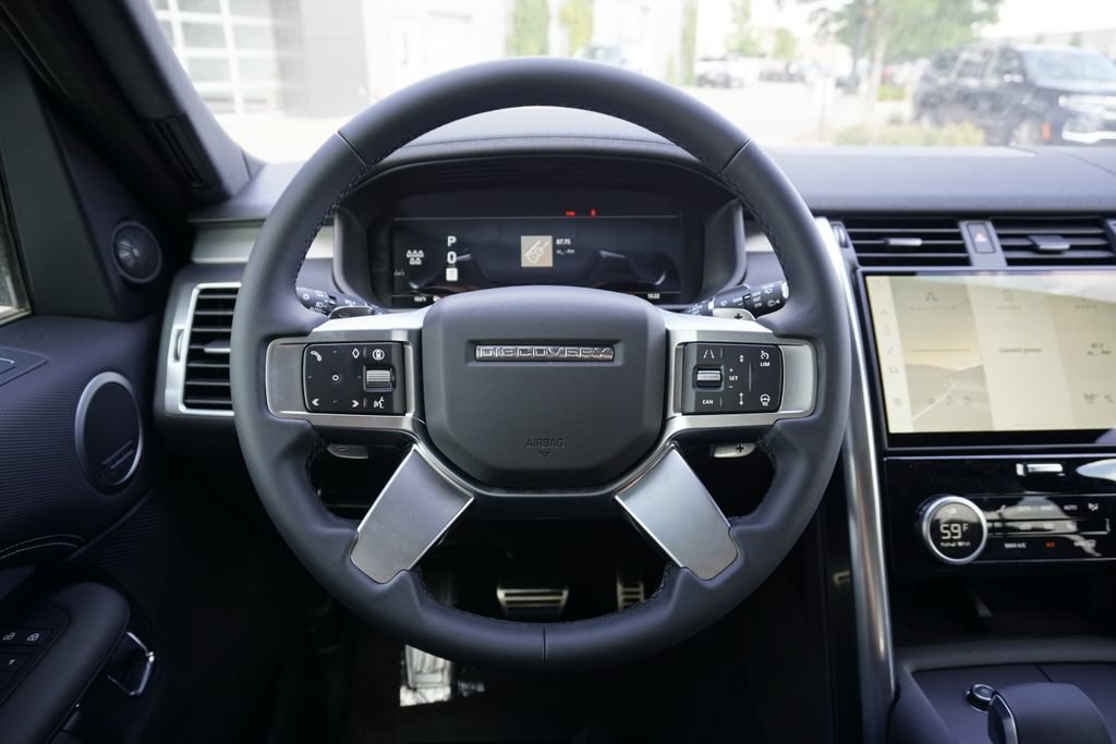 New 2026 Land Rover Discovery Dynamic SE AWD/4WD image 10
