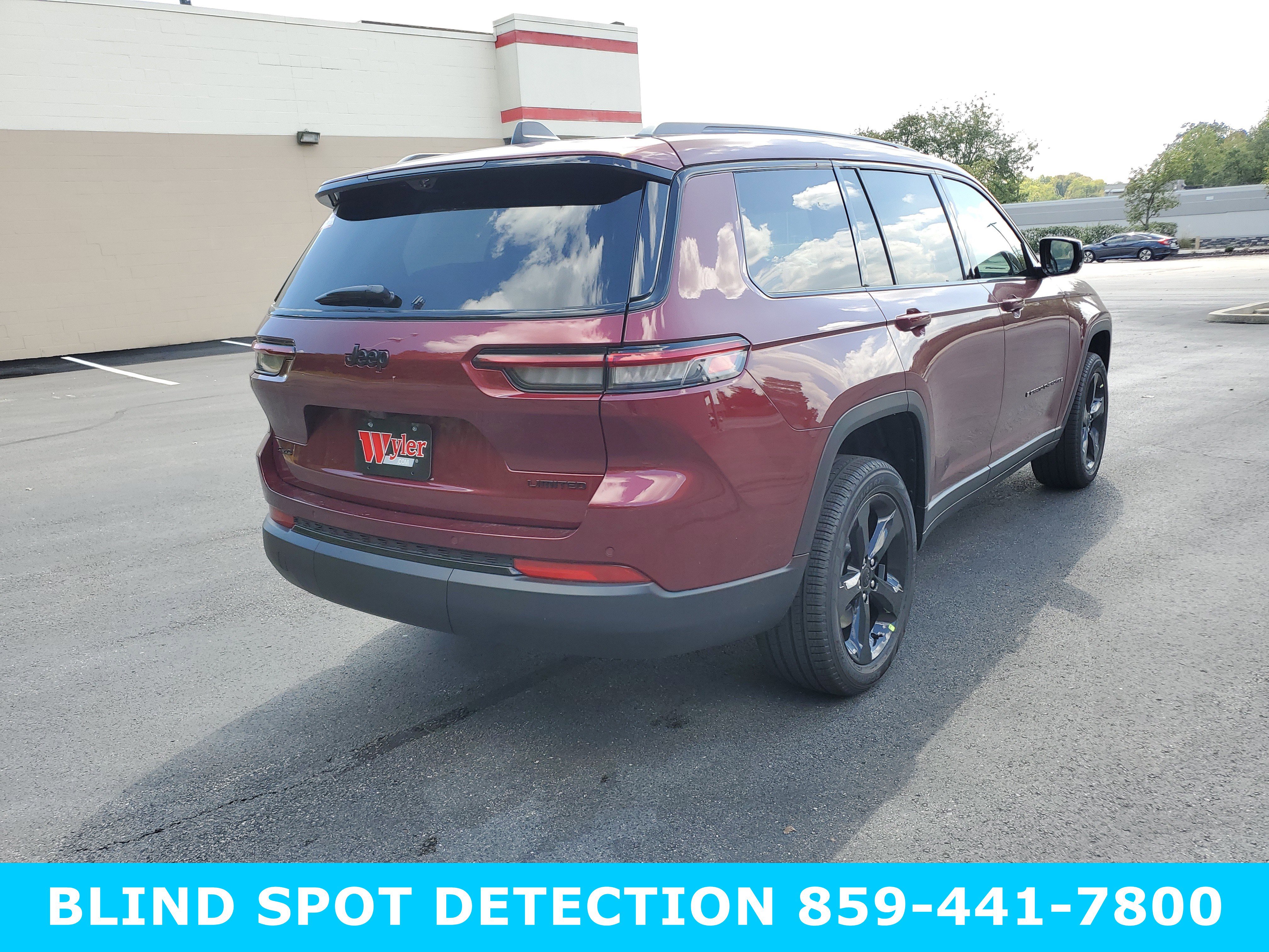 New 2025 Jeep Grand Cherokee L Limited w/ Luxury Tech Group II AWD/4WD image 4