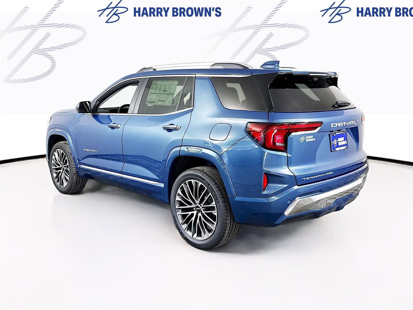 New 2026 GMC Terrain Denali w/ LPO, Floor Liner Package AWD/4WD image 30