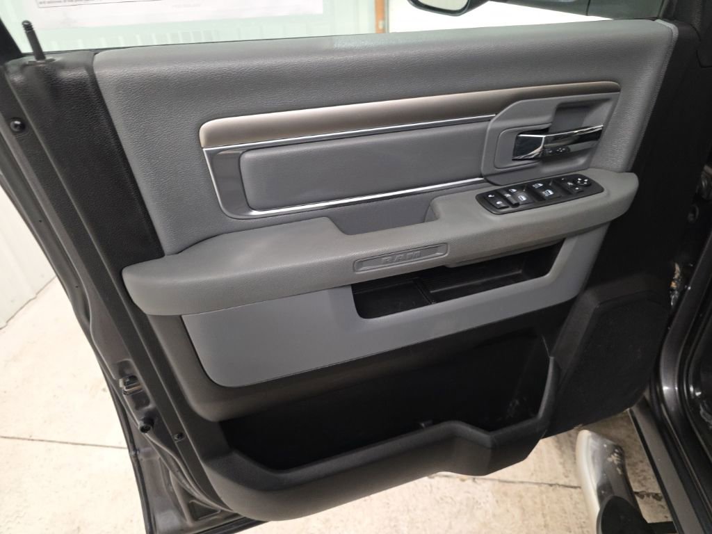 Used 2018 RAM 2500 Big Horn image 11