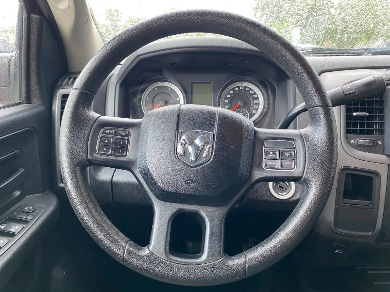 Used 2013 RAM 2500 Tradesman w/ Chrome Appearance Group image 12