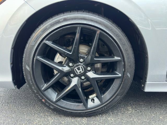Used 2025 Honda Civic Sport image 26