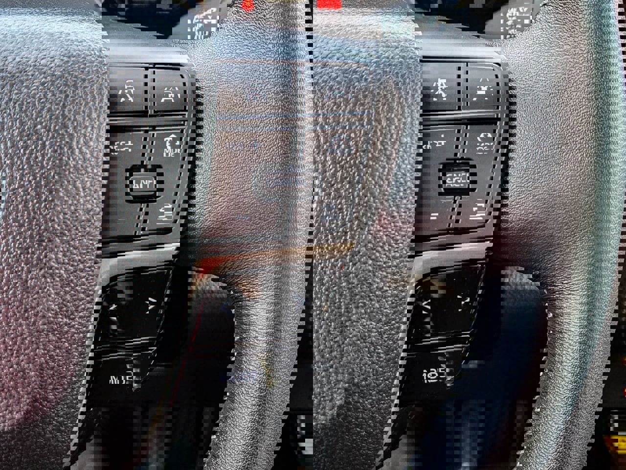 Used 2025 Toyota Camry XLE w/ Premium Plus Package image 25