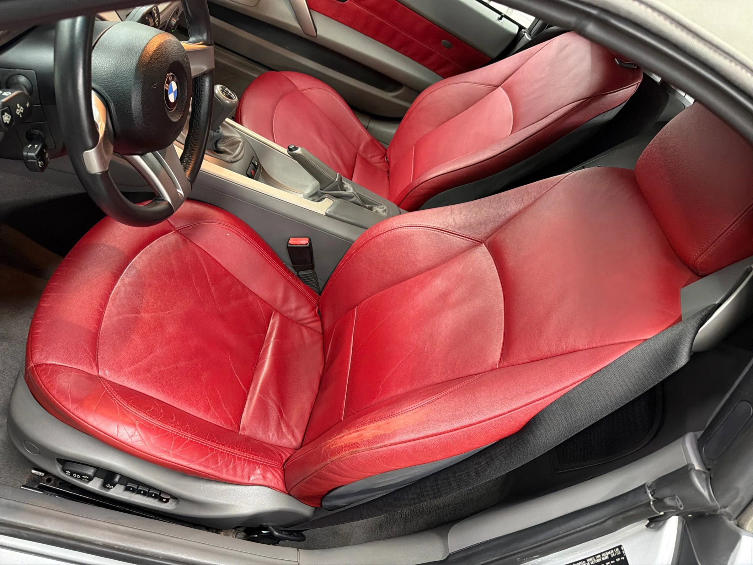 Used 2003 BMW Z4 2.5i RWD image 12