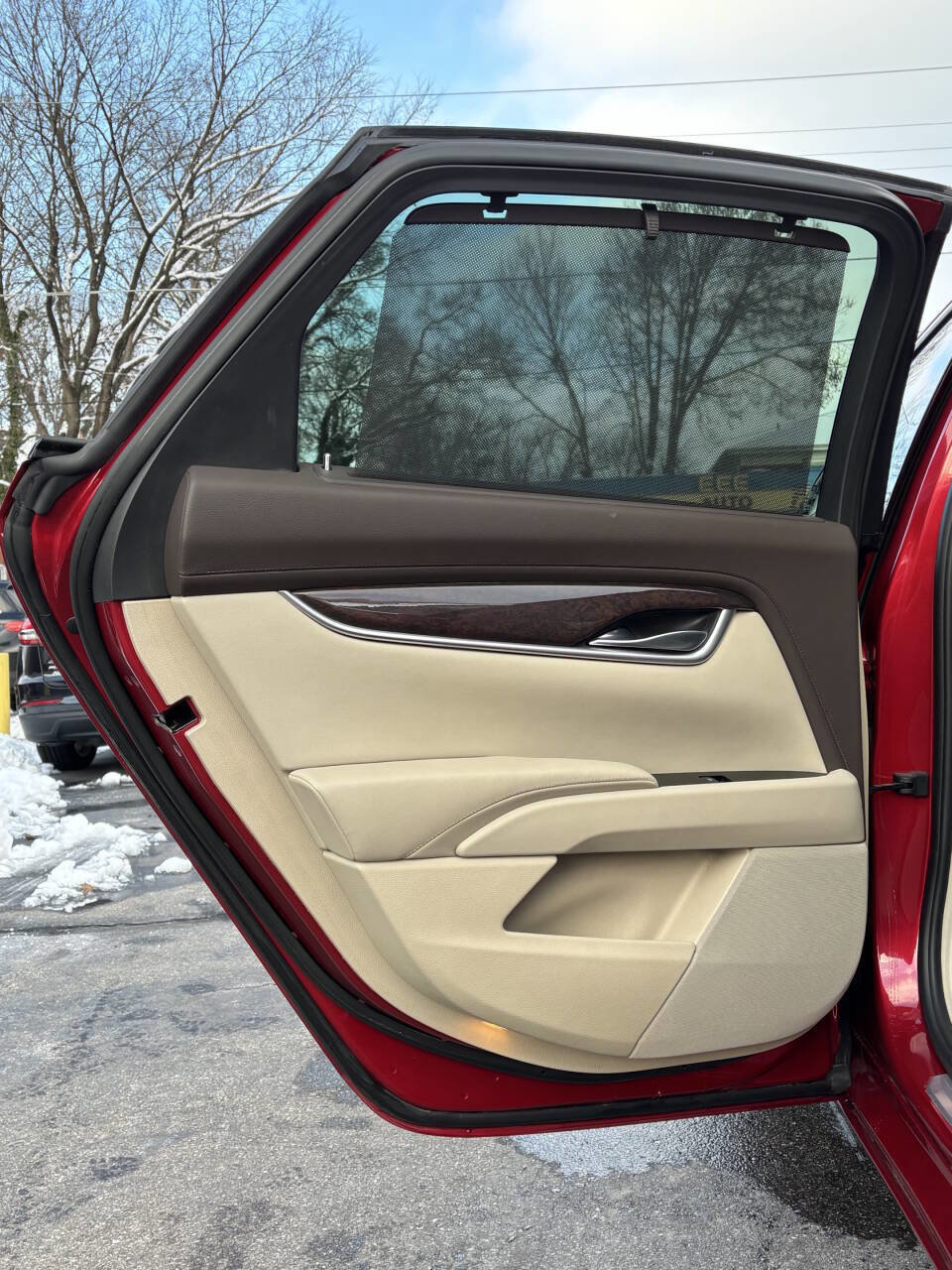 Used 2013 Cadillac XTS Premium image 13