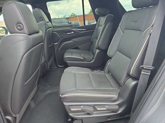 Used 2022 Cadillac Escalade Sport w/ Touring Package image 15