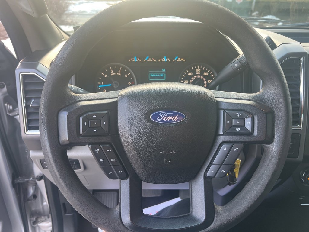 Used 2017 Ford F150 XLT image 10
