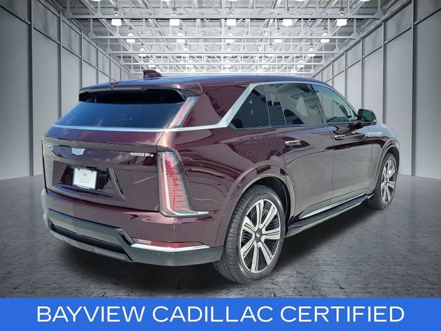 Certified 2025 Cadillac Escalade IQ Luxury 2 w/ LPO, Premium Carpet Package AWD/4WD image 7