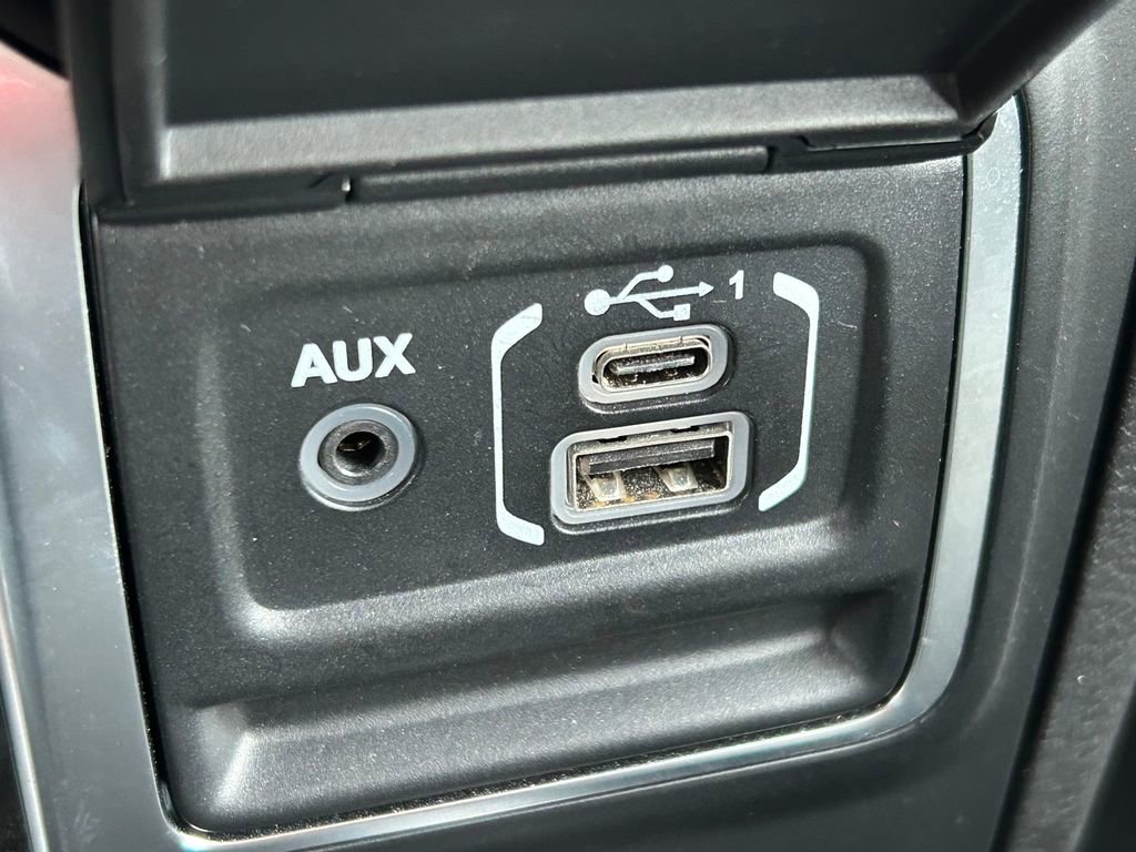 Used 2024 Jeep Gladiator Sport AWD/4WD image 22