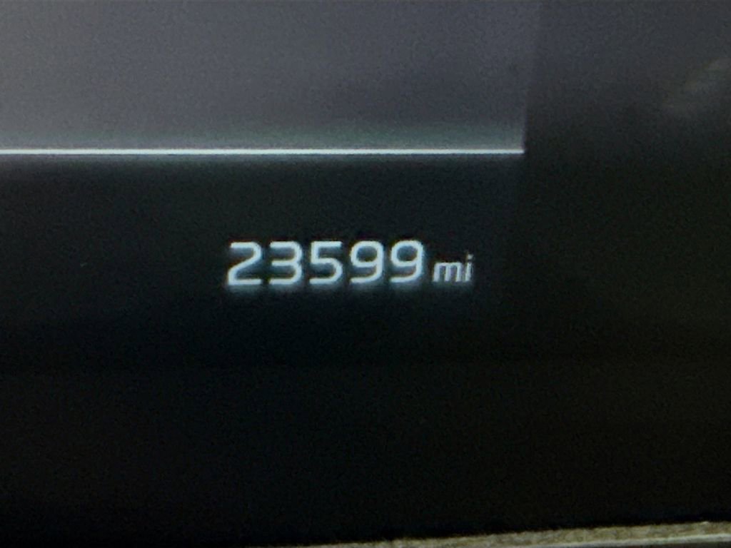 Used 2023 Kia Telluride EX X-Line image 4