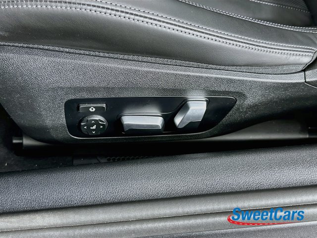 Used 2025 BMW M8 Competition AWD/4WD image 48