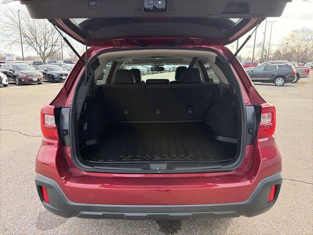 Used 2018 Subaru Outback 2.5i Limited image 13