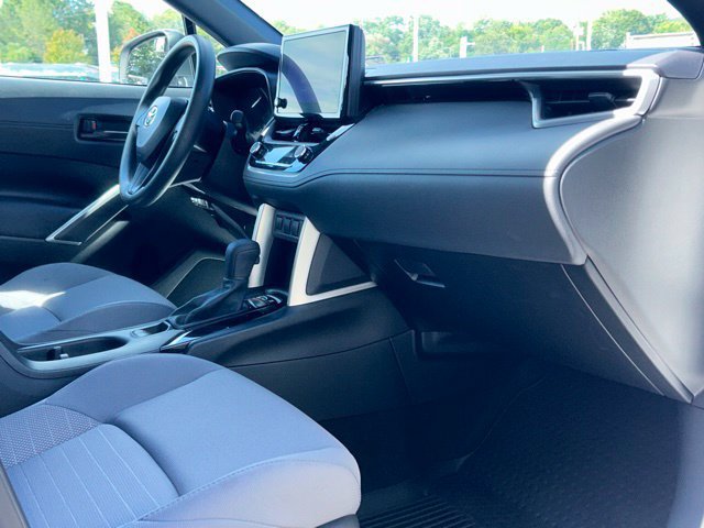 Used 2023 Toyota Corolla Cross AWD Hybrid image 25
