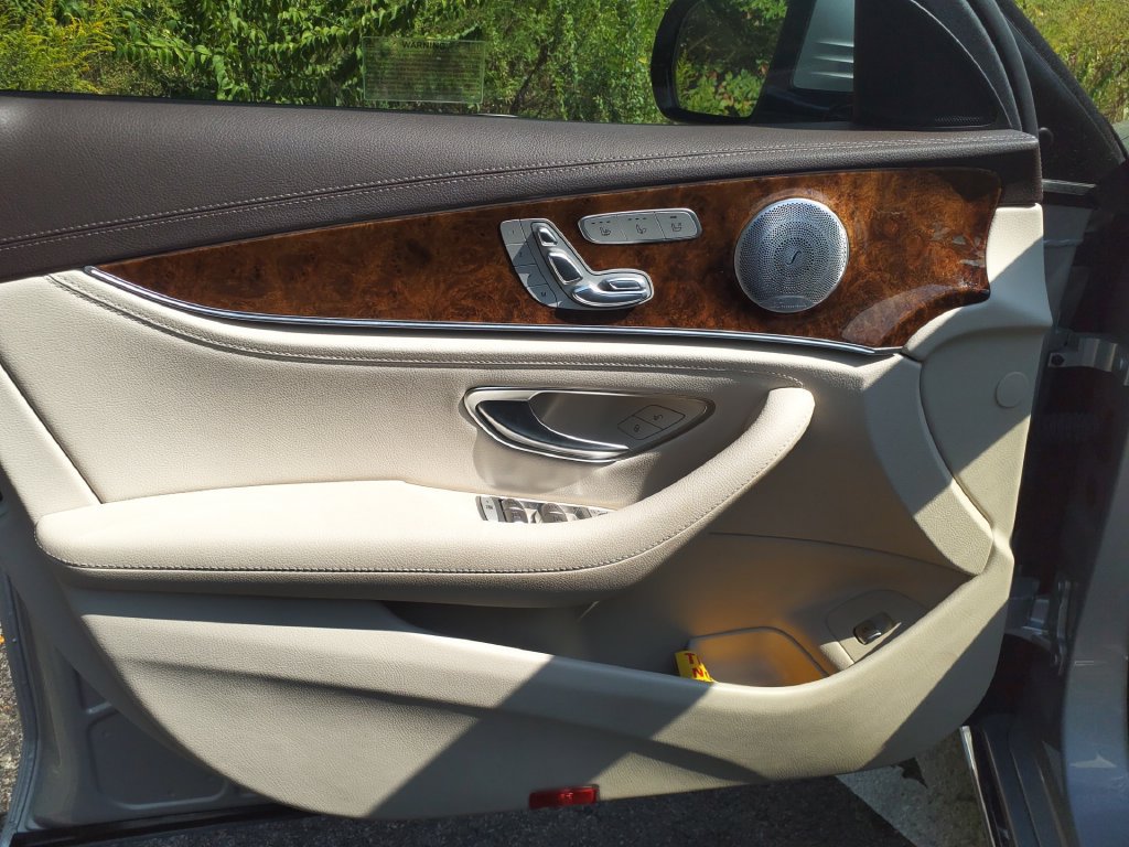 Used 2020 Mercedes-Benz E 350 4MATIC Sedan image 19