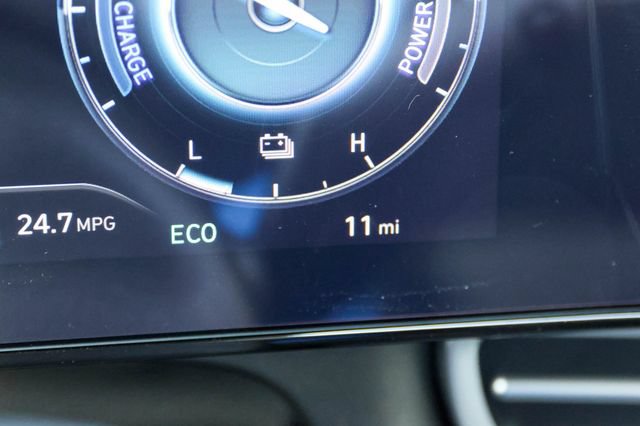New 2026 Hyundai Elantra Limited FWD image 28