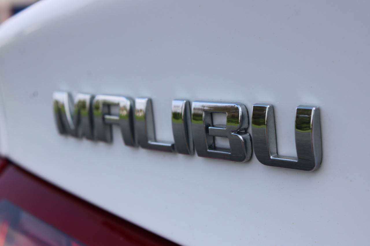 Used 2024 Chevrolet Malibu LT FWD image 6
