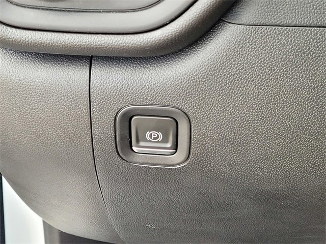 Used 2024 Chevrolet Silverado 1500 Custom image 23