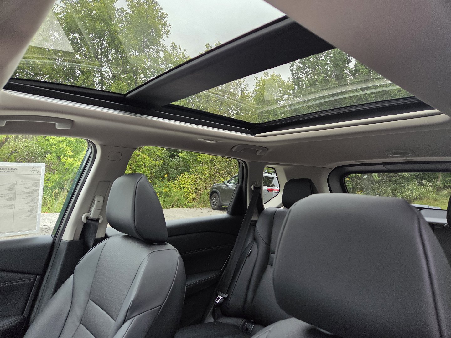 New 2026 Nissan Rogue Dark Armor AWD/4WD image 6