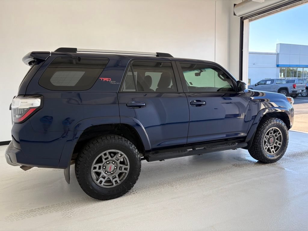 Used 2018 Toyota 4Runner TRD Off-Road AWD/4WD image 21