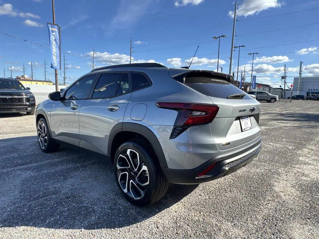 New 2026 Chevrolet Trax RS image 5