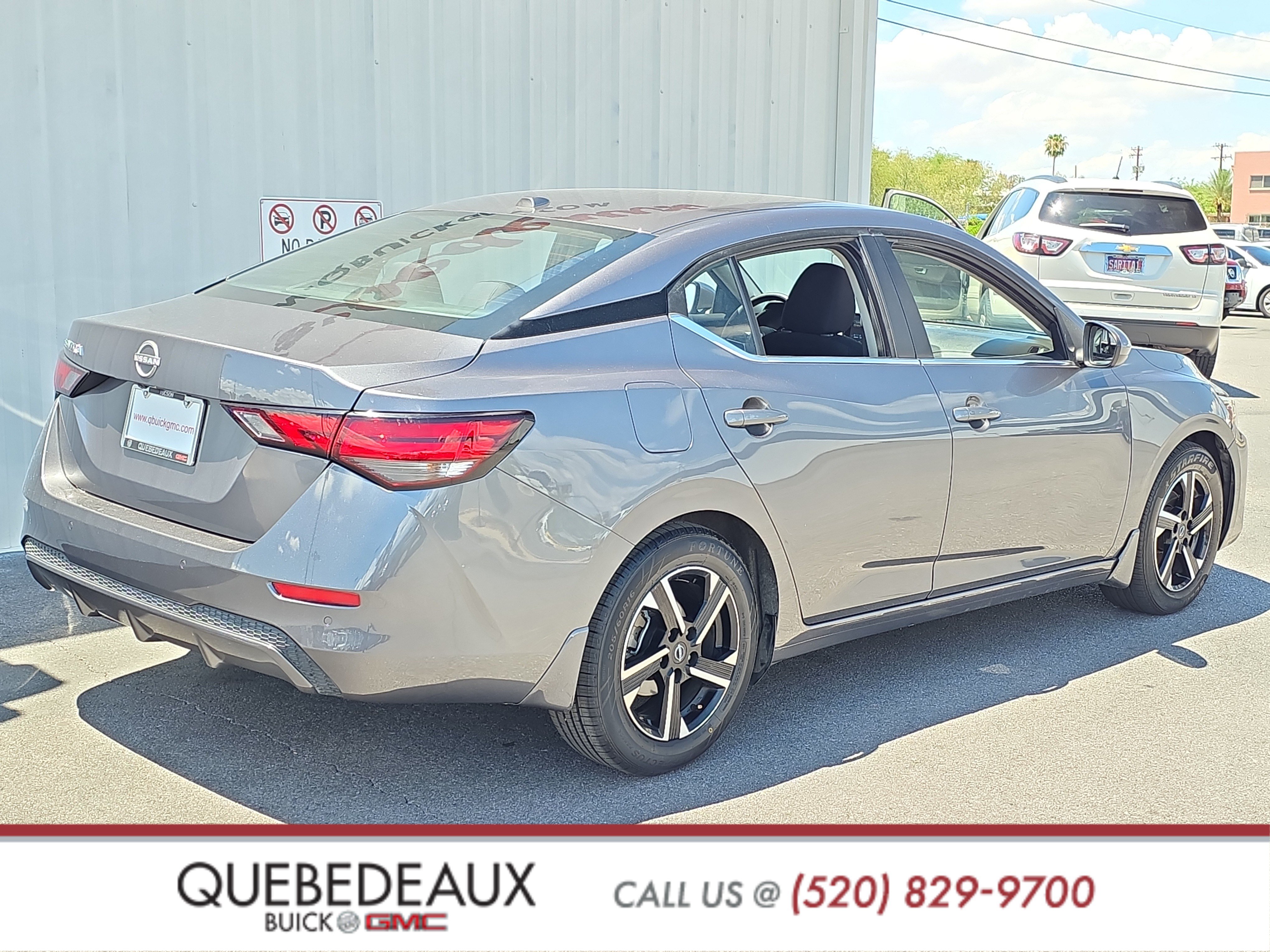 Used 2025 Nissan Sentra SV w/ Trunk Package FWD image 7