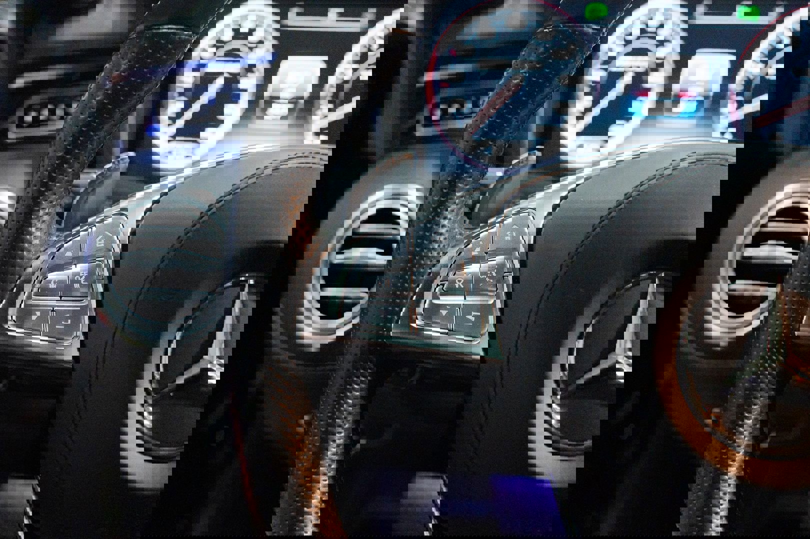 Used 2015 Mercedes-Benz S 63 AMG 4MATIC Coupe image 36