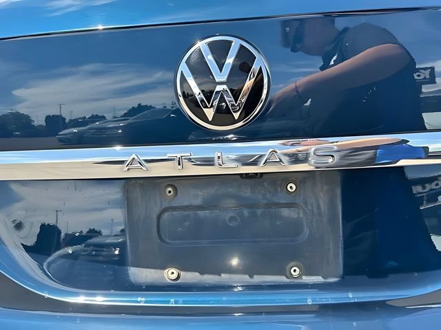 Used 2020 Volkswagen Atlas Cross Sport SEL Premium AWD/4WD image 15