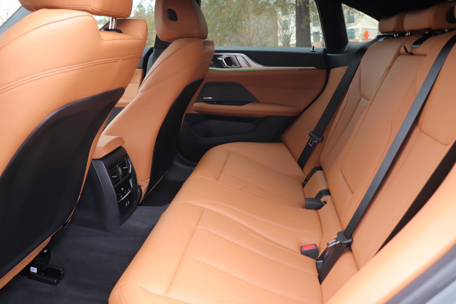 Certified 2025 BMW 430i w/ Premium Package image 13