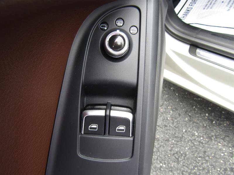 Used 2013 Audi A5 2.0T Premium w/ Convenience Pkg image 11