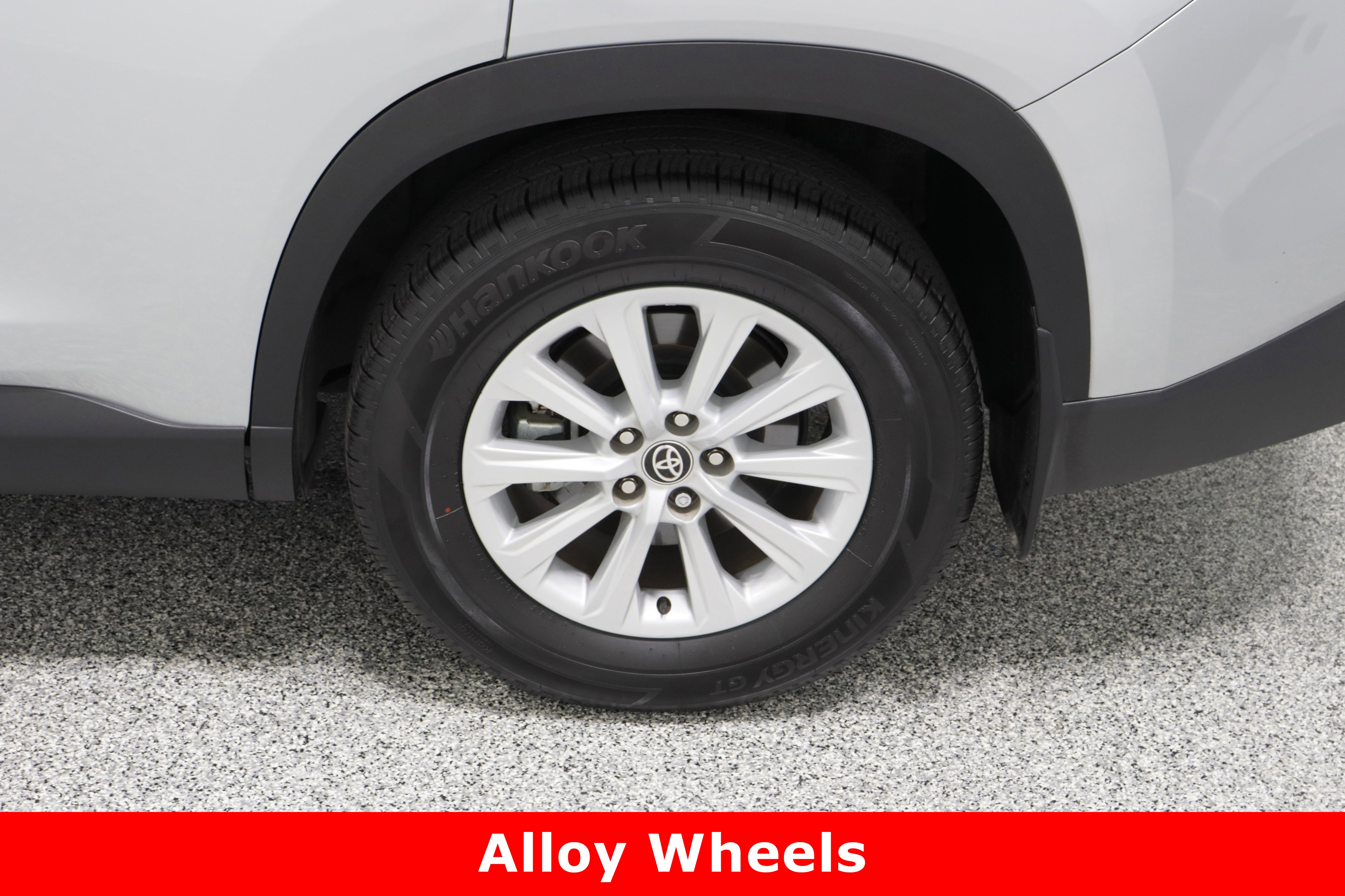 Certified 2024 Toyota Grand Highlander XLE image 9