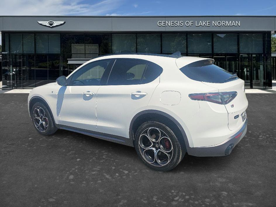 Used 2024 Alfa Romeo Stelvio Ti w/ Active Assist Plus Package image 6
