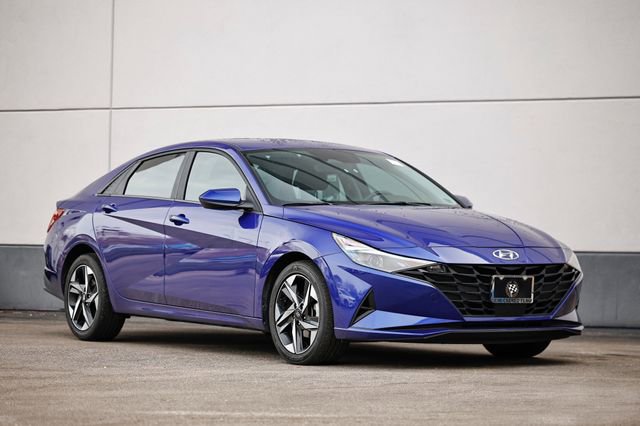 Used 2023 Hyundai Elantra SEL w/ Convenience Package